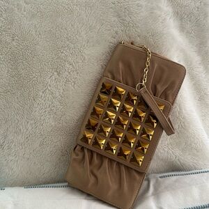 Classic clutch bag